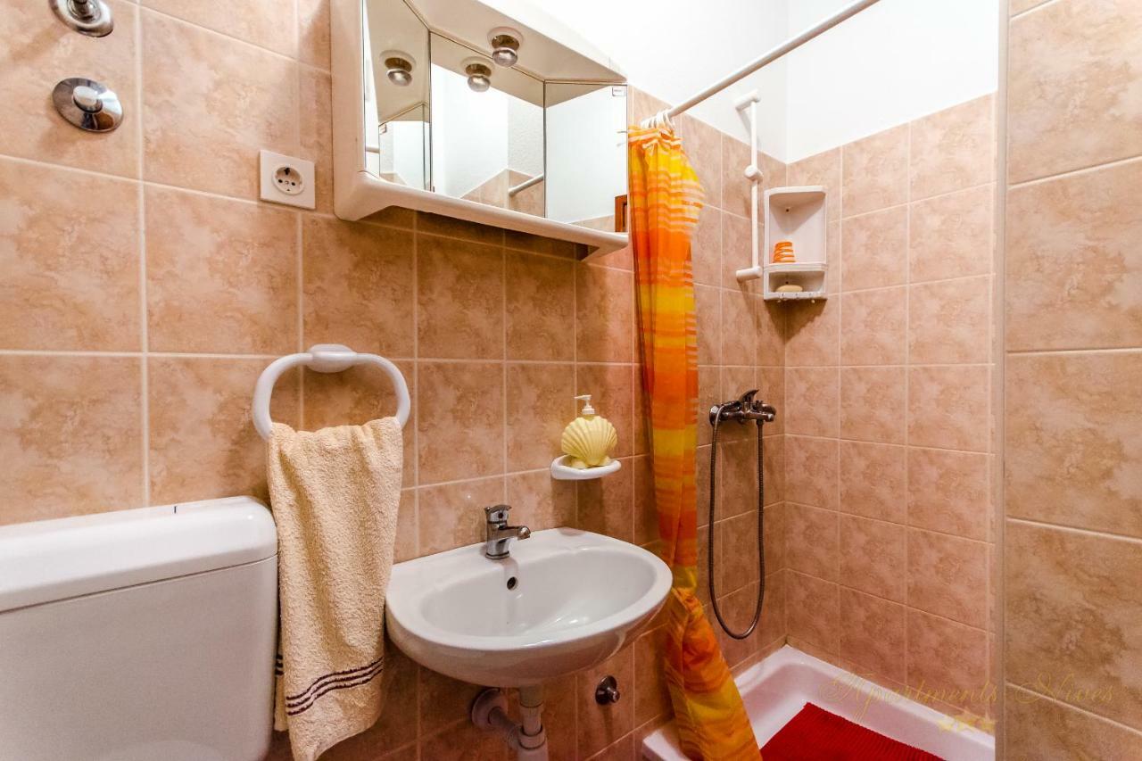 ז'סניסה Apartments Nives Suhi Potok מראה חיצוני תמונה
