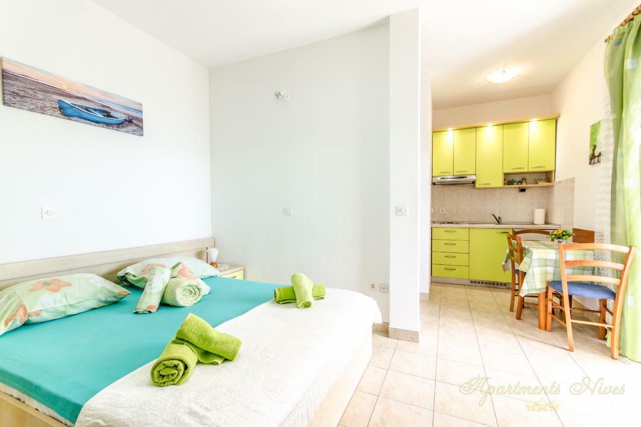 ז'סניסה Apartments Nives Suhi Potok מראה חיצוני תמונה