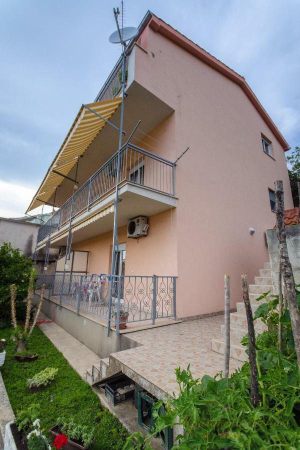 ז'סניסה Apartments Nives Suhi Potok מראה חיצוני תמונה